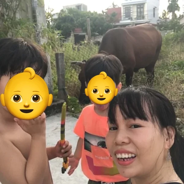 Trang with families in Hoi An