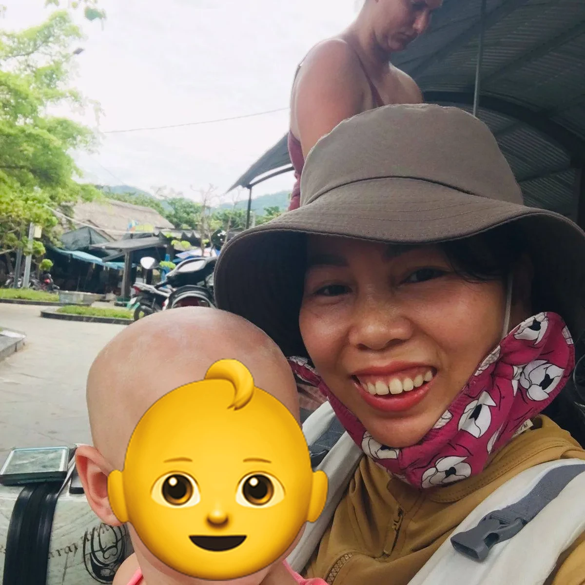 Trang with families in Hoi An